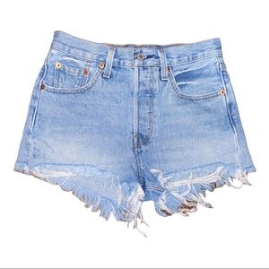 Levi’s 501 Button Fly Denim Shorts 25